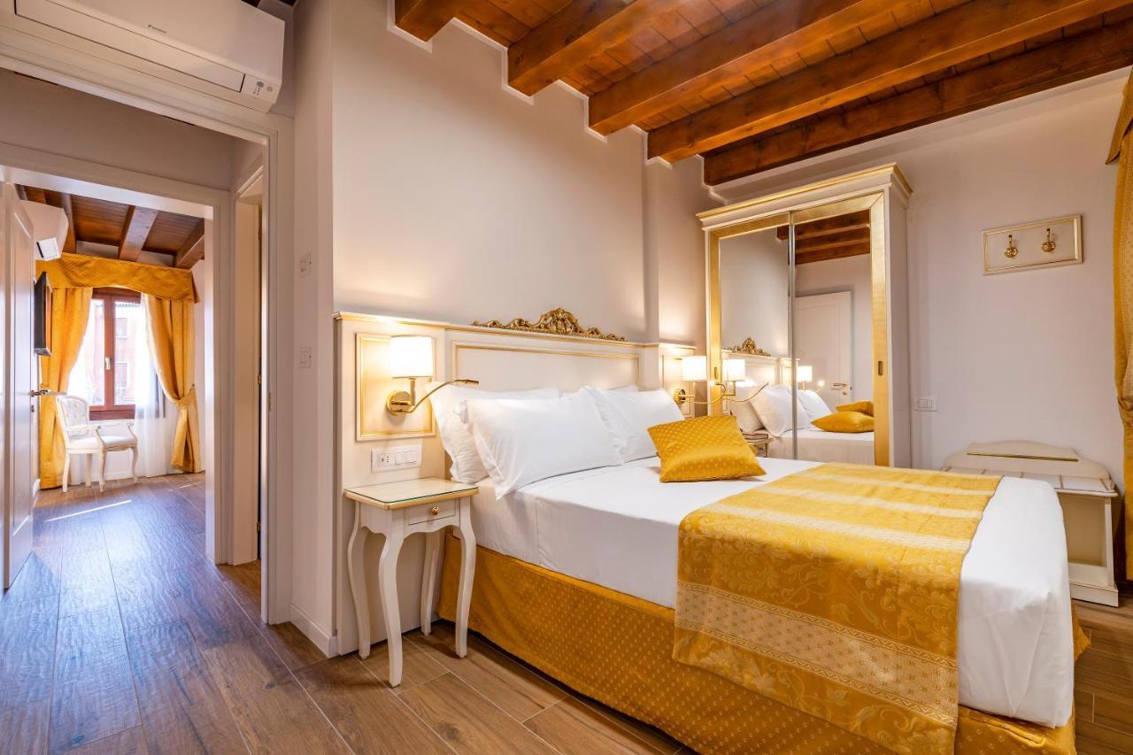 Laguna D'Oro Luxury Apartments Venise Extérieur photo