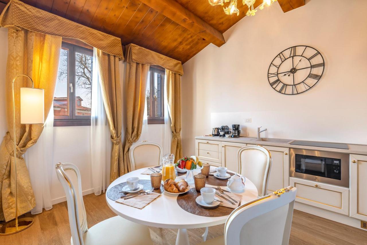 Laguna D'Oro Luxury Apartments Venise Extérieur photo