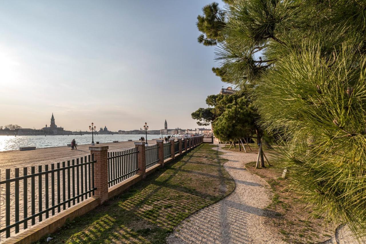Laguna D'Oro Luxury Apartments Venise Extérieur photo